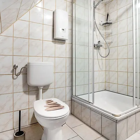 Appartement Ruhe Und In Seedorf Demmin